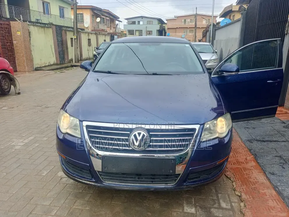 Volkswagen Passat 2.0 2008 Blue