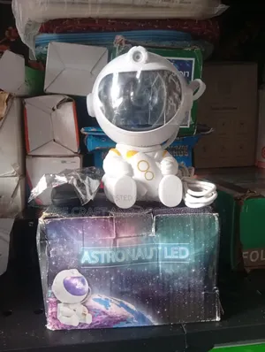 Mini Astronaut Led Star 360° Magnetic Rotation, Nebula Night Light