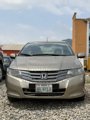 Honda City 2011 Gold