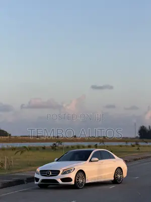 Mercedes-Benz C400 4Matic AWD Sedan (3.0L V6 7A) 2015 White