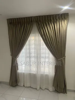 Pleated Design With Plain Curtain