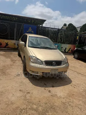 Toyota Corolla 2006 Gold