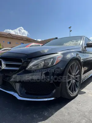 Mercedes-Benz C400 2016 Black