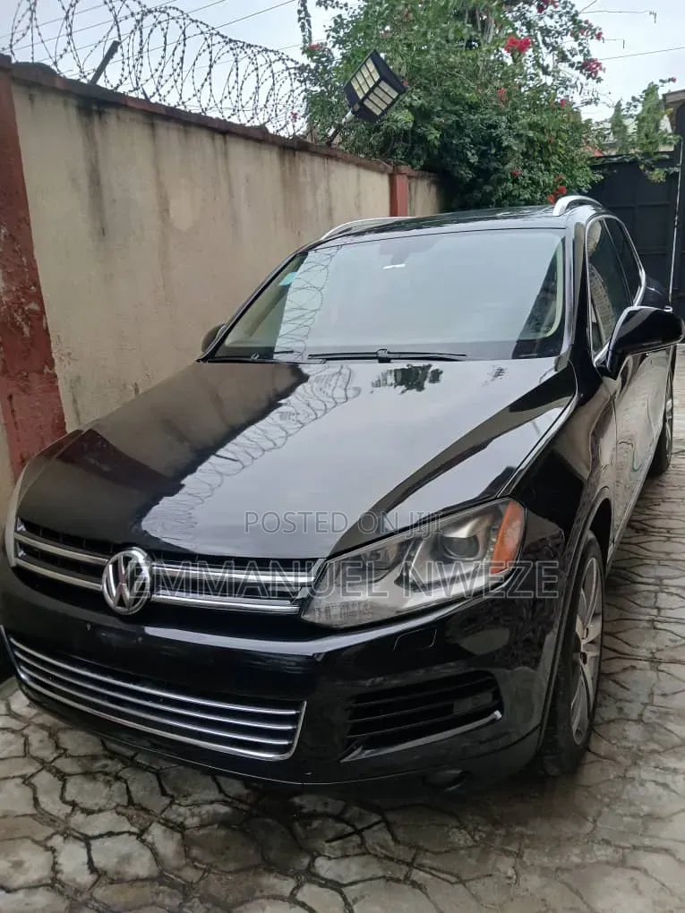 Volkswagen Tiguan 2014 Black