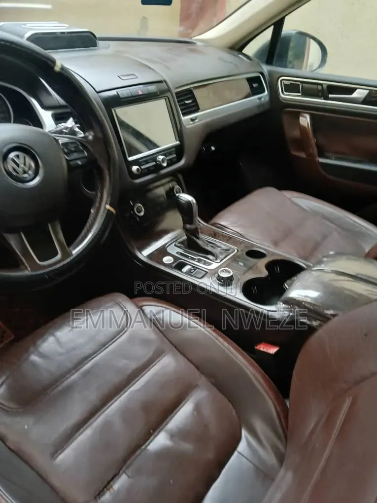 Volkswagen Tiguan 2014 Black