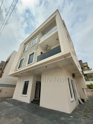 6bdrm House in Lekki Phase 1 for sale