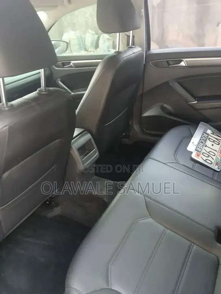 Volkswagen Passat 2017 Blue