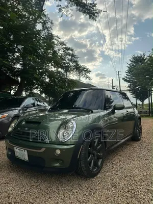 Mini Cooper 2006 Green