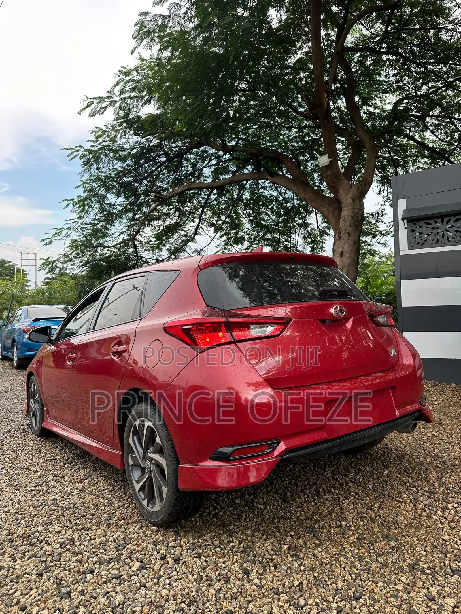 Toyota Corolla 2015 Red