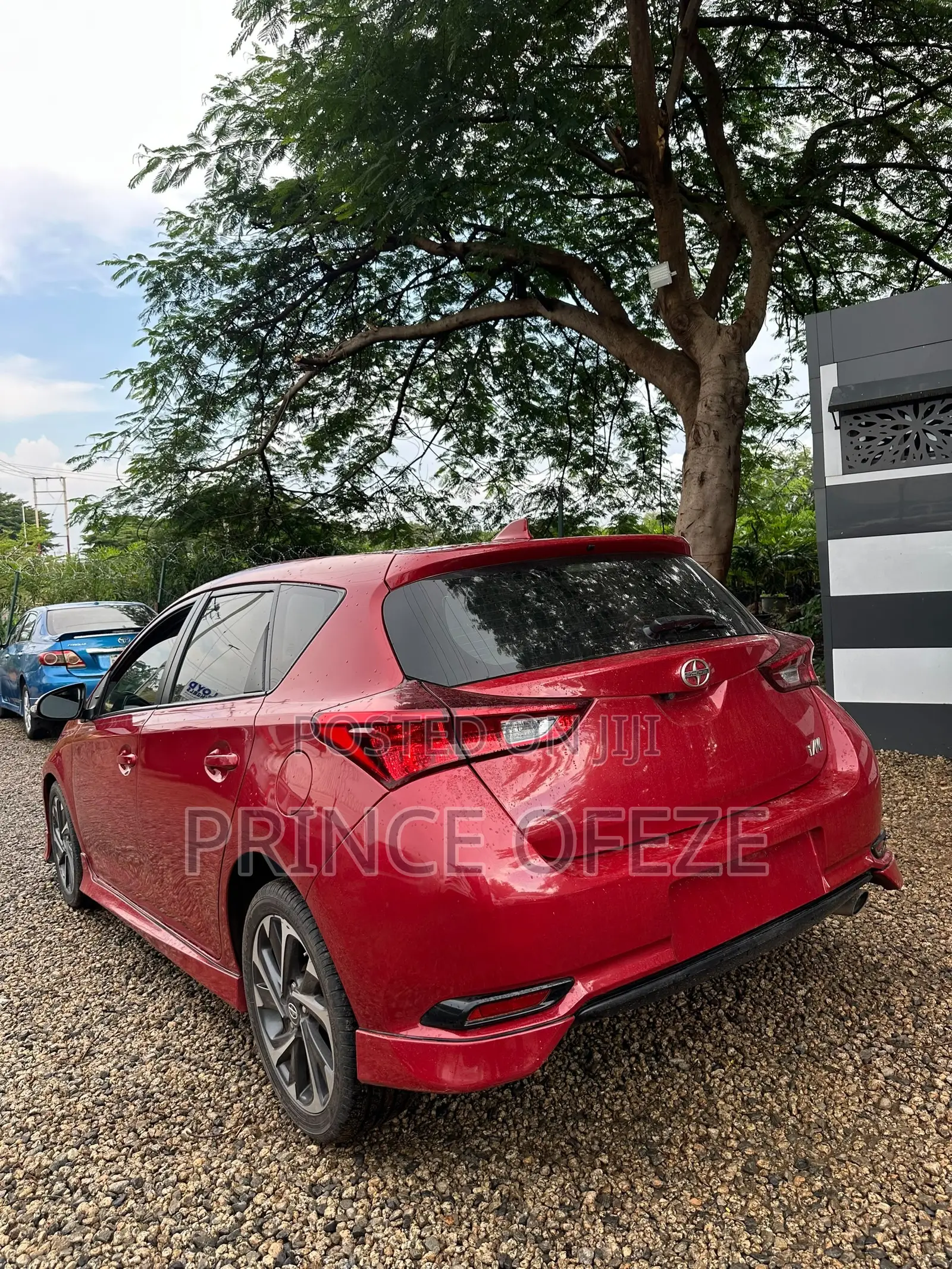 Toyota Corolla 2015 Red