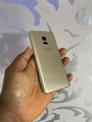 Samsung Galaxy A8 32 GB Gold