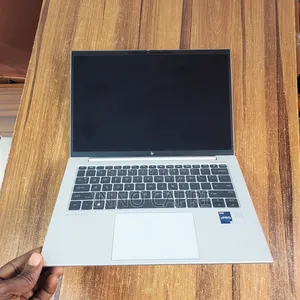 Laptop HP EliteBook 840 G10 16GB Intel Core i5 SSD 256GB