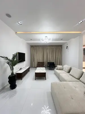 Furnished 3bdrm Apartment in Lekki Phase 1 for sale