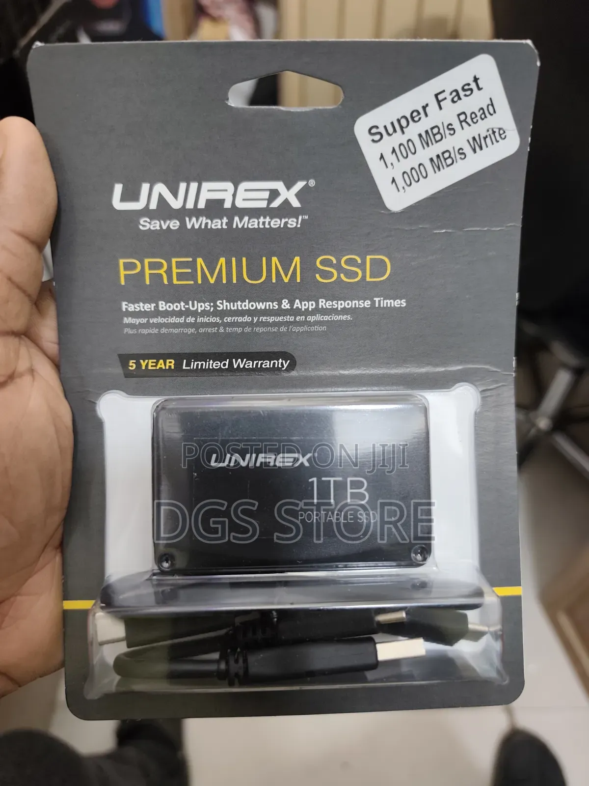 Unirex Portable SSD 1tb 1,100mbs