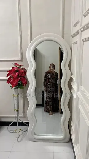 Framed Decorative Wall Mirror