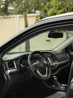 Toyota Highlander XLE 4dr SUV (3.5L 6cyl 6A) 2015 Black