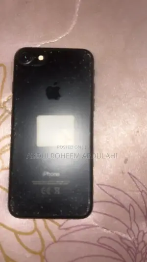 Apple iPhone 7 32 GB Black