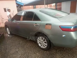 Toyota Camry SE 4dr Sedan (2.4L 4cyl 5A) 2009 Green