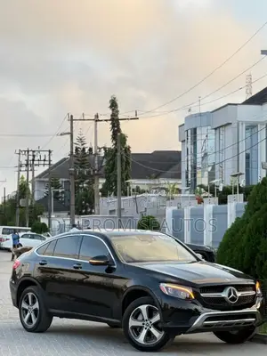Mercedes-Benz GLC-Class 2017 Black