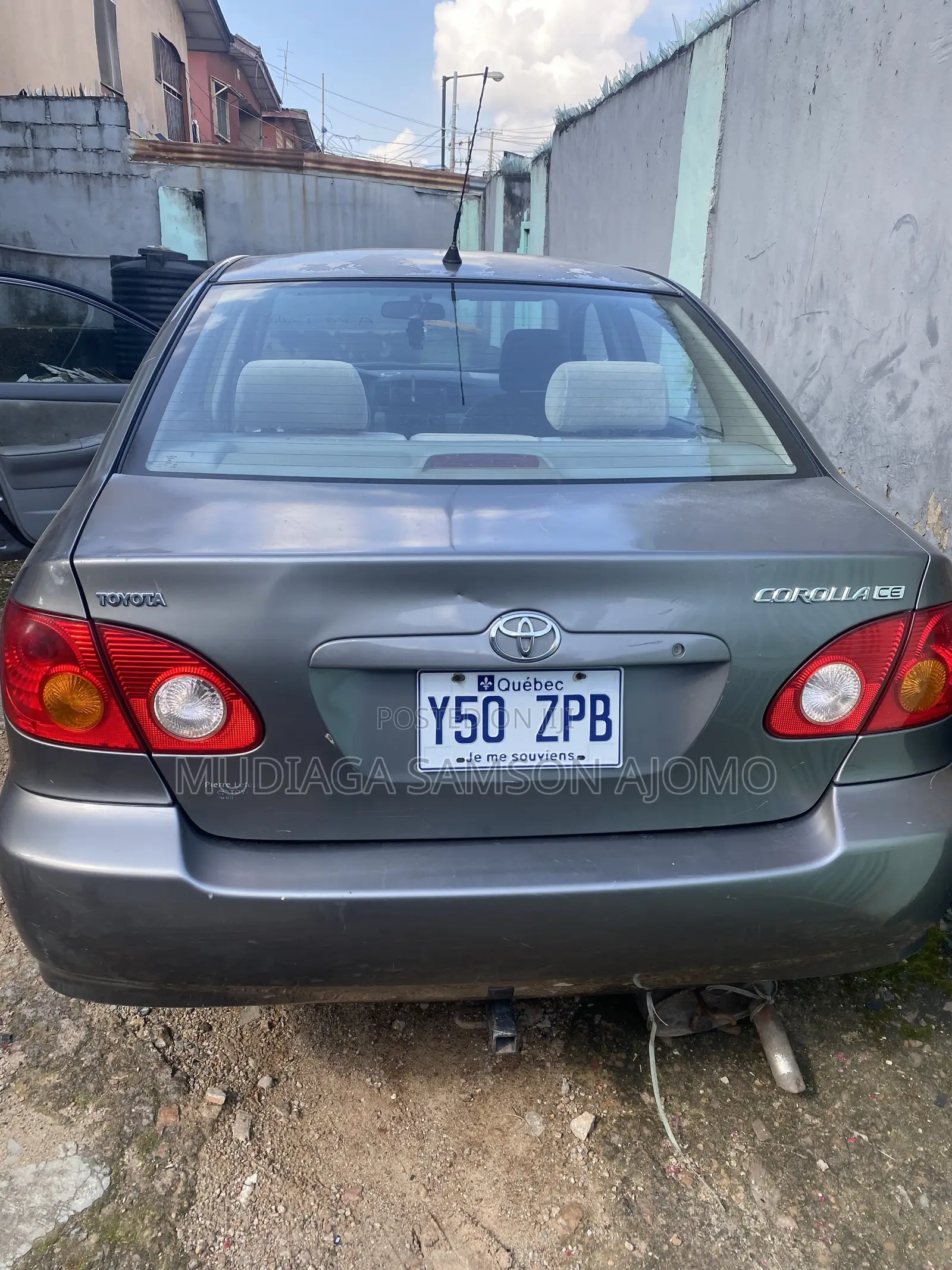 Toyota Corolla LE 2004 Beige