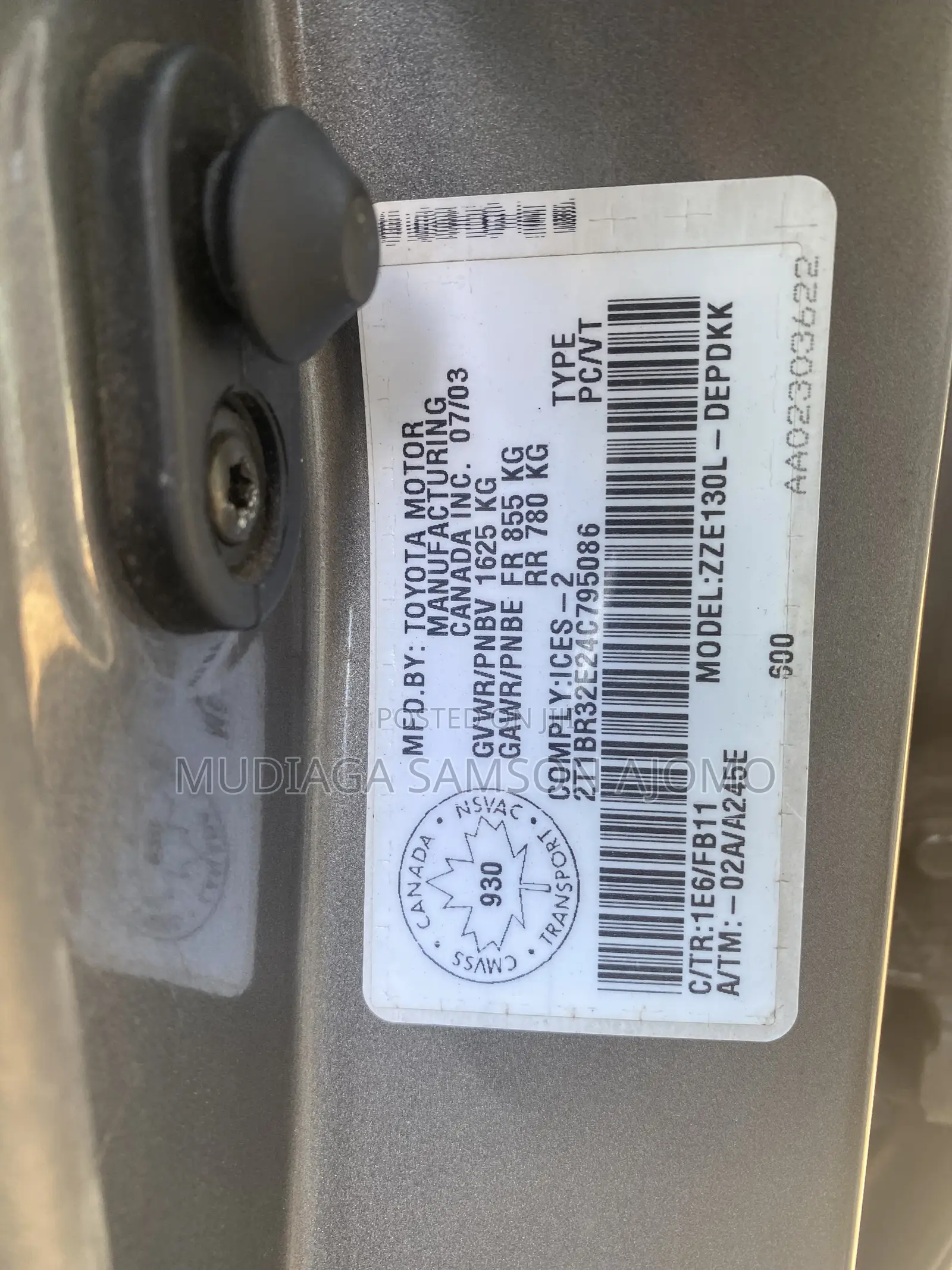 Toyota Corolla LE 2004 Beige