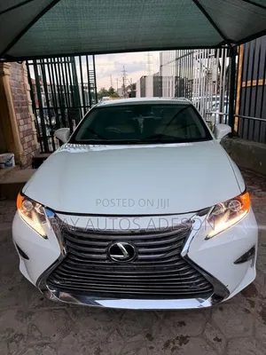 Lexus ES 2014 White