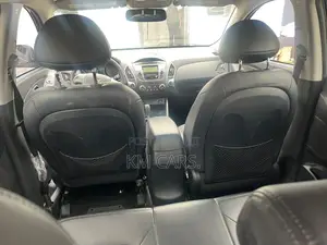 Hyundai Tucson 2010 Black