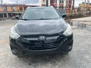 Hyundai Tucson 2010 Black