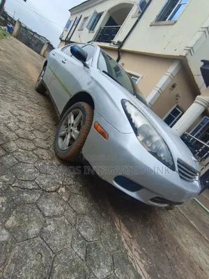 Lexus ES 300 2004 Silver