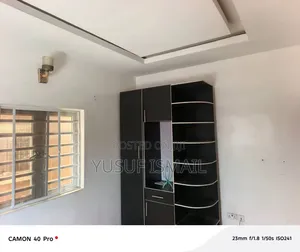 Furnished 2bdrm Block of Flats in Cement Area for rent