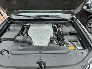 Lexus GX 2023 Gray
