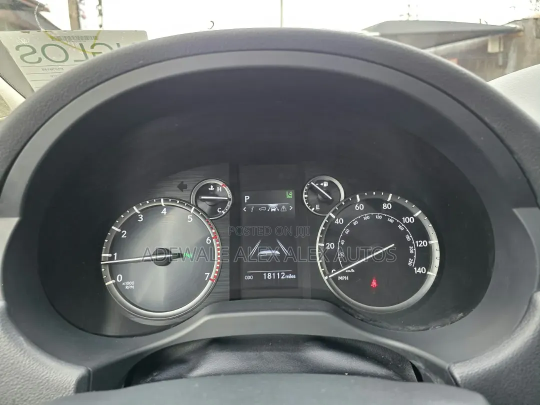 Lexus GX 2023 Gray