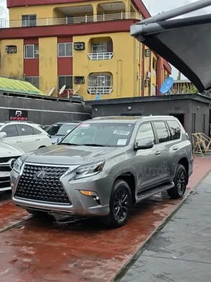 Lexus GX 2023 Gray