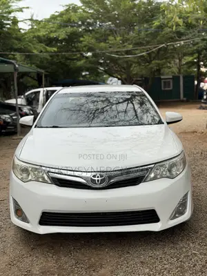 Toyota Camry 2013 White