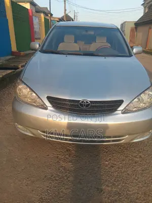 Toyota Camry 2004 Silver