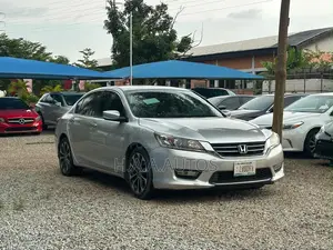 Honda Accord Sport 4dr Sedan FWD (2.4L 4cyl 2A) 2013 Gray