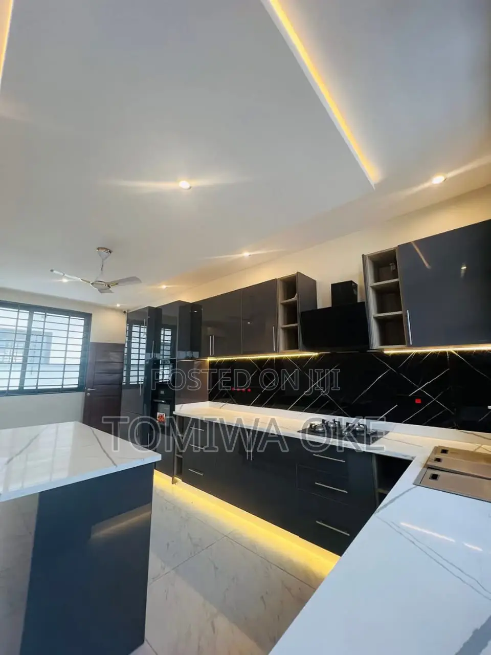 5bdrm Duplex in Magodo Gra for rent