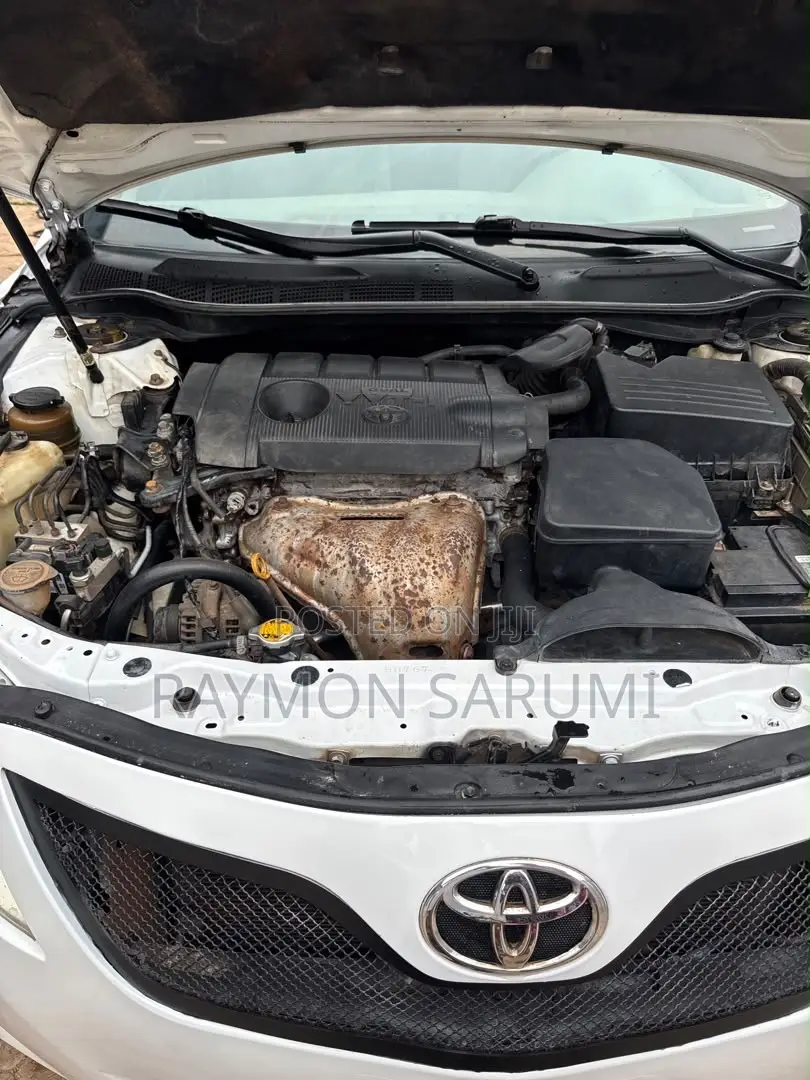 Toyota Camry 2010 White