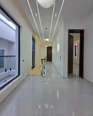 5bdrm Duplex in Osapa London for rent
