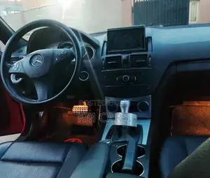 Mercedes-Benz C300 2008 Red
