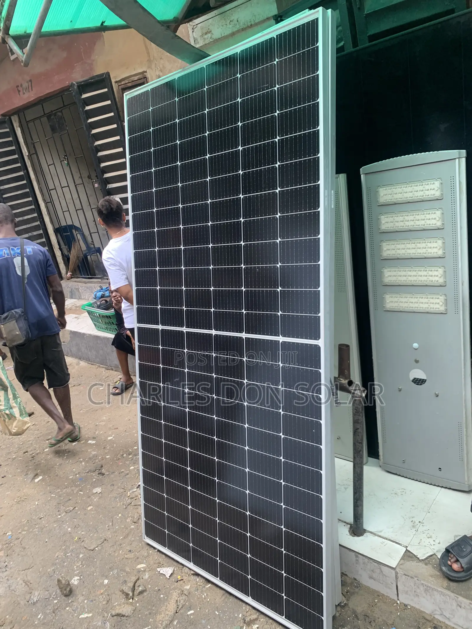 550w Jinko Solar Panel