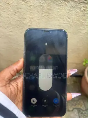 Apple iPhone 11 64 GB Black