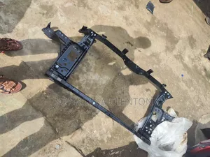 Front Cut Radiator Sitting for Hyundai Sonata 2017 Model
