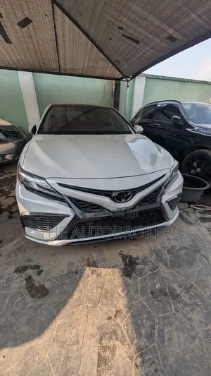 Toyota Camry 2022 White