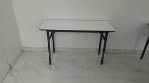 A Mobile Foldable Table