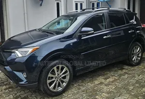 Toyota RAV4 Platinum AWD (2.5L 4cyl 6A) 2017 Blue