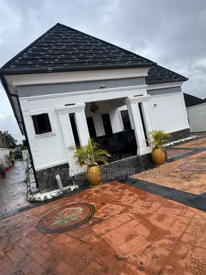 4bdrm Bungalow in Amagba Gra Extension, Benin City for sale