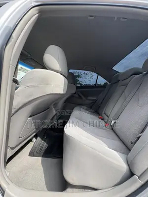 Toyota Camry 2011 Silver