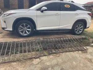 Lexus RX 350 AWD 2017 White