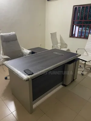 1.4m Table Plus Executive Office Chair